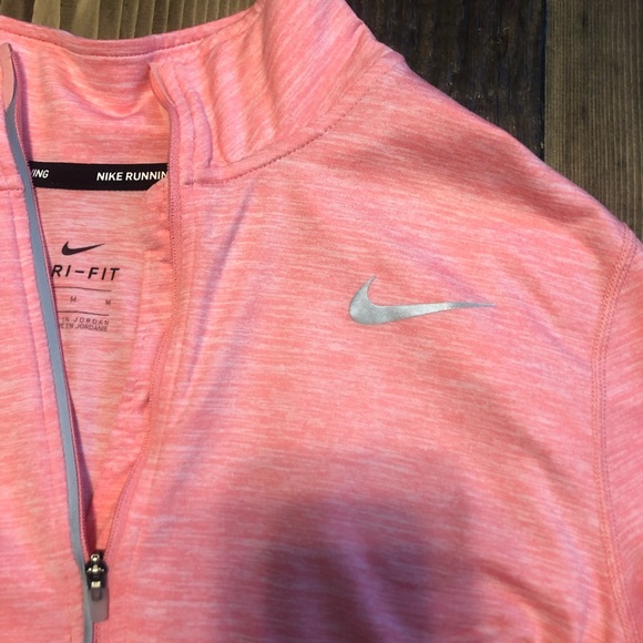 💢SOLD.Nike Running Dri Fit Pink Zip Pullover - Picture 4 of 6
